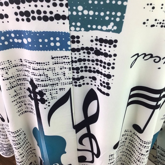 AZALEA | Music All Over Graphic Print Tunic - Picture 6 of 11